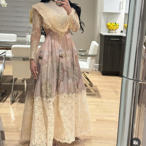 NEW BEAUTIFUL CINDERALLA DRESS - Picture 1 of 6